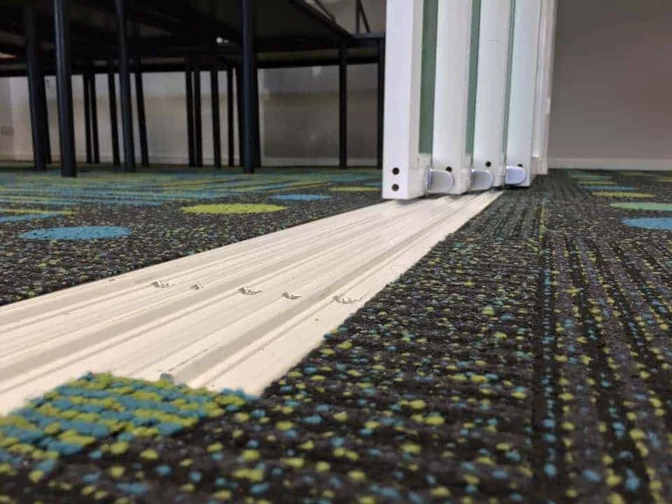 sliding_doors